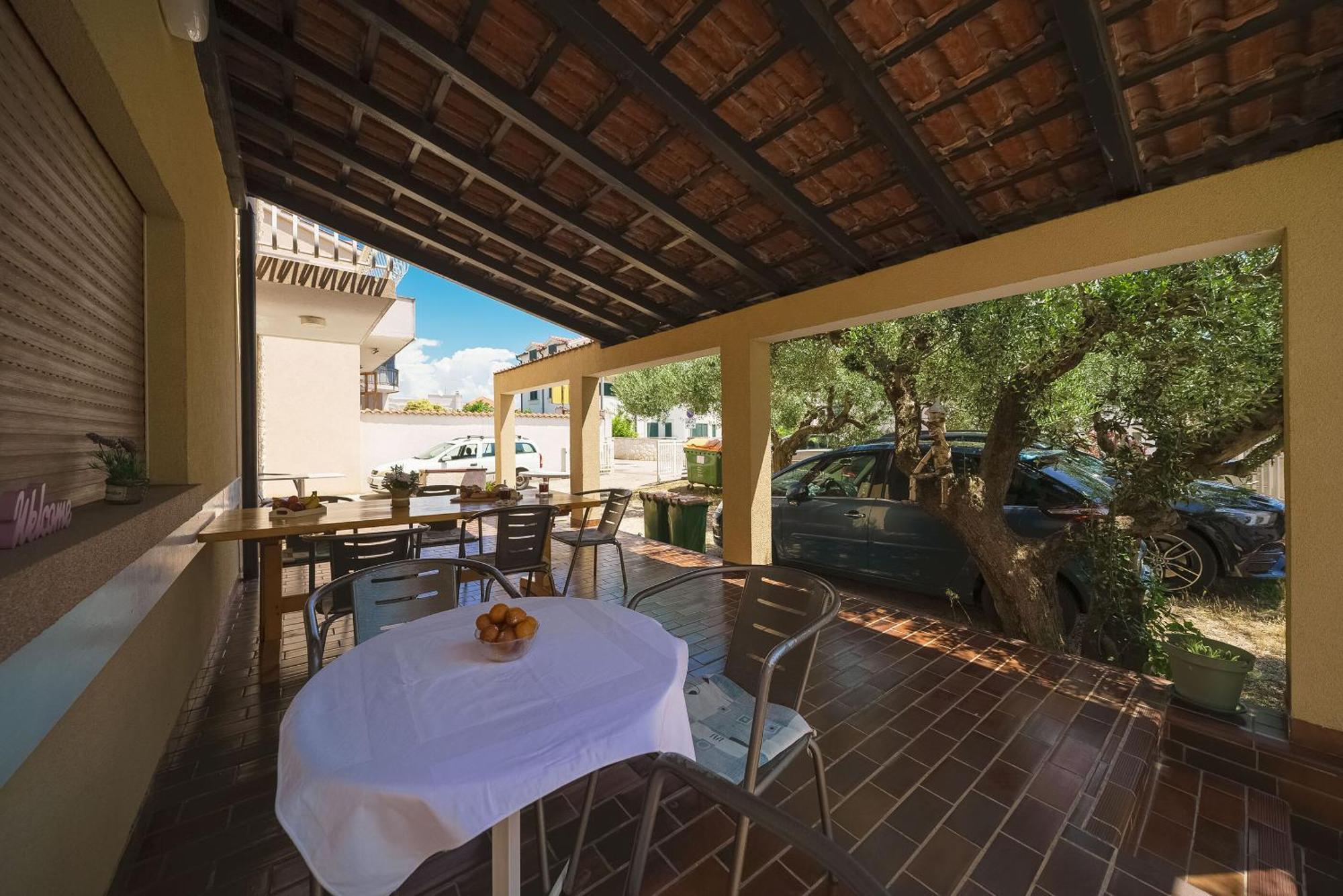 Apartment And Rooms Mrkovic Vodice Bagian luar foto